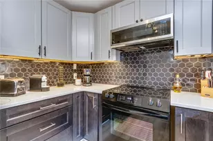 1930 Variations Dr NE, Atlanta, GA 30329 - Photo 24