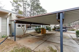 1930 Variations Dr NE, Atlanta, GA 30329 - Photo 4