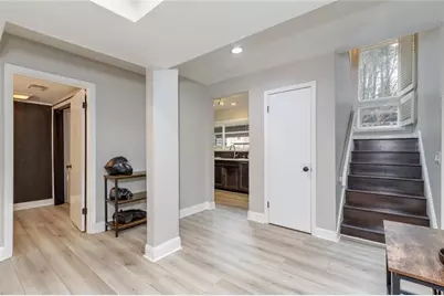 1930 Variations Drive NE, Atlanta, GA 30329 - Photo 18