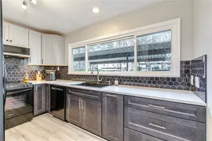 1930 Variations Dr NE, Atlanta, GA 30329 - Photo 22