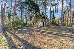 395 Ben Ave SW, Lilburn, GA 30047 - Photo 44