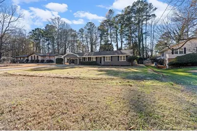 395 Ben Avenue SW, Lilburn, GA 30047 - Photo 4