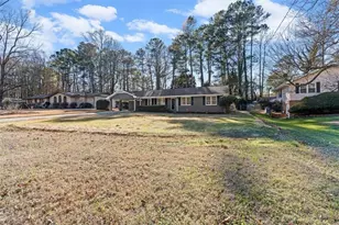 395 Ben Ave SW, Lilburn, GA 30047 - Photo 4