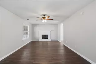 4310 Perrinton Trail, Loganville, GA 30052 - Photo 10