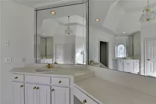 6905 Blackthorn Ln, Suwanee, GA 30024 - Photo 24