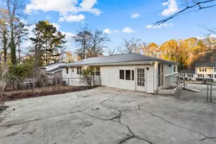 1891 Valley Ridge Dr SW, Atlanta, GA 30331 - Photo 42