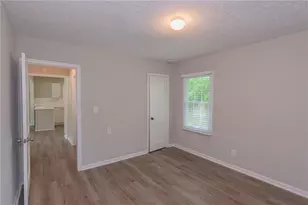 525 Baker Cir NW, Atlanta, GA 30318 - Photo 20