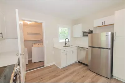 525 Baker Circle NW, Atlanta, GA 30318 - Photo 10