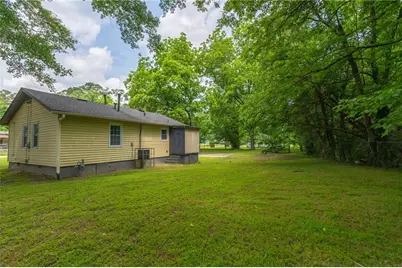 525 Baker Circle NW, Atlanta, GA 30318 - Photo 4