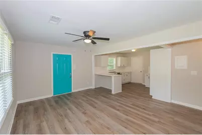 525 Baker Circle NW, Atlanta, GA 30318 - Photo 6