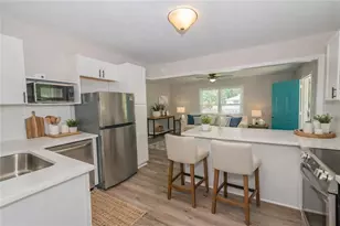 525 Baker Cir NW, Atlanta, GA 30318 - Photo 12