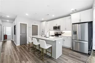 521 Burton Dr, Alpharetta, GA 30009 - Photo 8