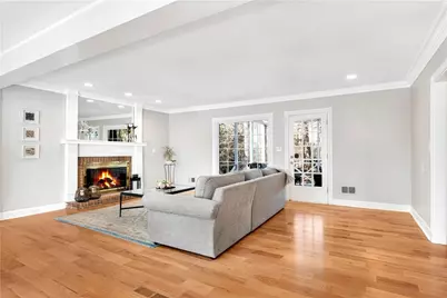 4822 Hampton Lake Drive, Marietta, GA 30068 - Photo 6