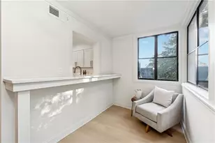 107 La Rue Pl NW, Atlanta, GA 30327 - Photo 12