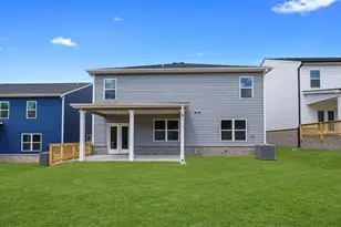 533 Great Salt Ln, Hoschton, GA 30548 - Photo 2