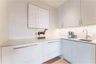 3376 Peachtree Road NE #32A, Atlanta, GA 30326 - Photo 10