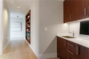 3376 Peachtree Rd NE, Atlanta, GA 30326 - Photo 14