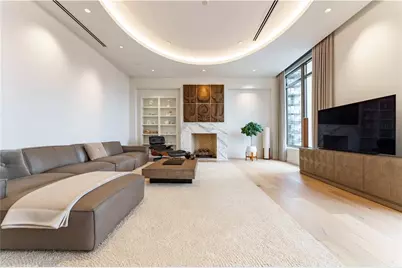 3376 Peachtree Road NE #32A, Atlanta, GA 30326 - Photo 1