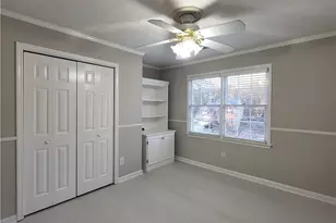 2990 Riverbend Dr, Snellville, GA 30078 - Photo 10