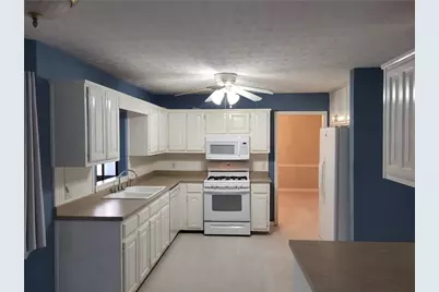 2990 Riverbend Drive, Snellville, GA 30078 - Photo 4