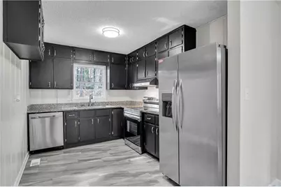 1809 Elmwood Dr, Austell, GA 30106 - Photo 4