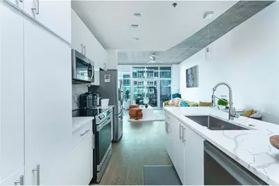 943 Peachtree Street NE #802, Atlanta, GA 30309 - Photo 4