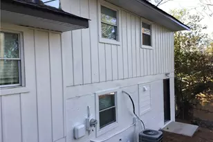 6267 Hayes Dr, Norcross, GA 30093 - Photo 4