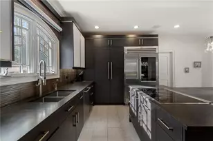 790 Glenairy Dr, Atlanta, GA 30328 - Photo 20
