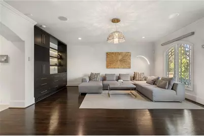 790 Glenairy Drive, Atlanta, GA 30328 - Photo 14