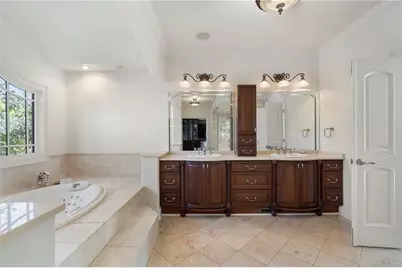 790 Glenairy Drive, Atlanta, GA 30328 - Photo 26