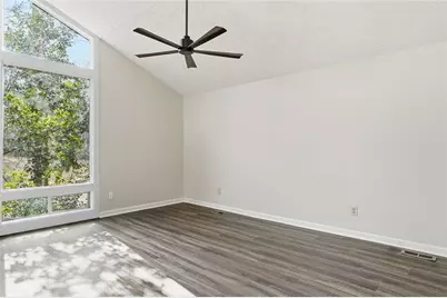 4621 Kings Crossing Drive NE, Kennesaw, GA 30144 - Photo 22