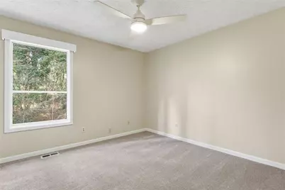 4621 Kings Crossing Drive NE, Kennesaw, GA 30144 - Photo 30