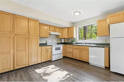 4621 Kings Crossing Drive NE, Kennesaw, GA 30144 - Photo 18