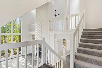 4621 Kings Crossing Drive NE, Kennesaw, GA 30144 - Photo 6