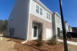 111 Rivington Dr, Winder, GA 30680 - Photo 2