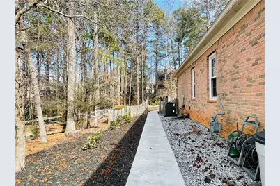 909 Biscayne Way, Suwanee, GA 30024 - Photo 4