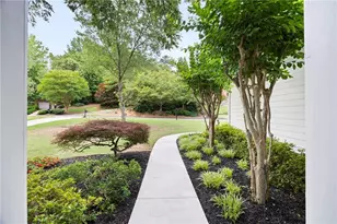 5258 Tallgrass Way NW, Kennesaw, GA 30152 - Photo 4