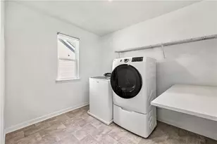 13768 Whitman Ln, Covington, GA 30014 - Photo 32