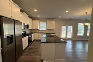 345 Hellen Vly Dr, Braselton, GA 30517 - Photo 10