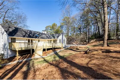 3595 Old Ivy Lane NE, Atlanta, GA 30342 - Photo 50