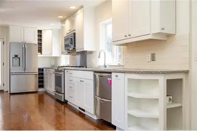 3595 Old Ivy Lane NE, Atlanta, GA 30342 - Photo 20