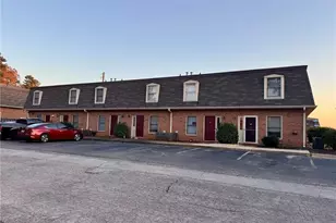 3925 Mountain View Rd, Oakwood, GA 30566 - Photo 1