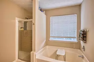 3855 Oak Park Dr, Suwanee, GA 30024 - Photo 22