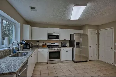 3855 Oak Park Drive, Suwanee, GA 30024 - Photo 10