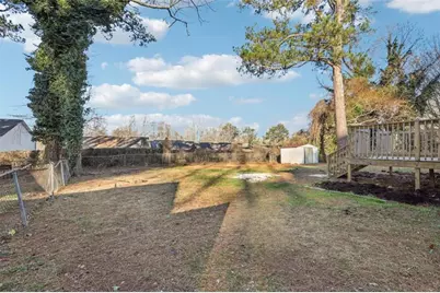 605 Robert E Lee Parkway, Jonesboro, GA 30238 - Photo 24