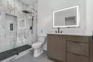 2327 Meadowvale Dr NE, Atlanta, GA 30345 - Photo 36