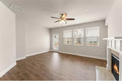 324 Hayden Circle, Woodstock, GA 30189 - Photo 8