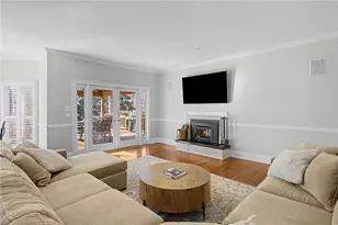 12880 Bucksport Dr, Roswell, GA 30075 - Photo 18