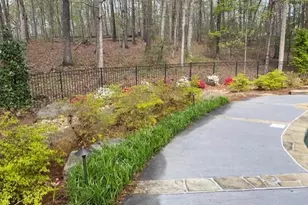 12880 Bucksport Dr, Roswell, GA 30075 - Photo 66