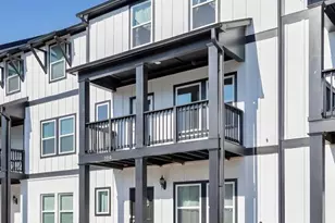 823 Mackay Crk, Woodstock, GA 30188 - Photo 36